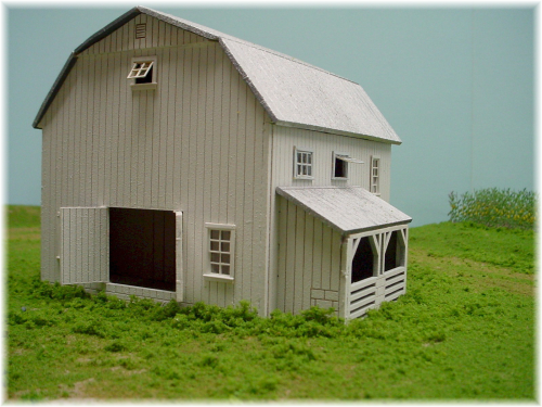 PDM 1020C HO scale One Level Gambrel roof Barn